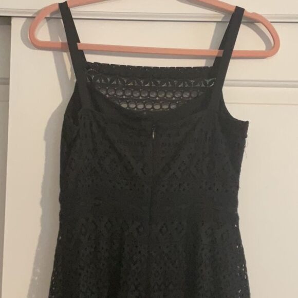 Kensie Black crochet/lace Overlay Dress Knee Length P2P 17” W: 13.25-13.5” L:38” - Picture 4 of 10